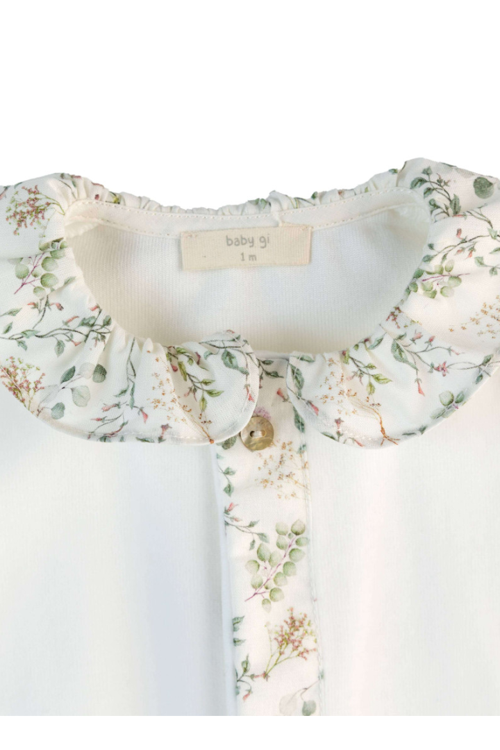 Babygrow com abertura frontal