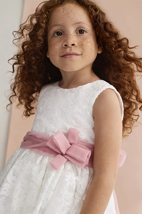Vestido tule bordado