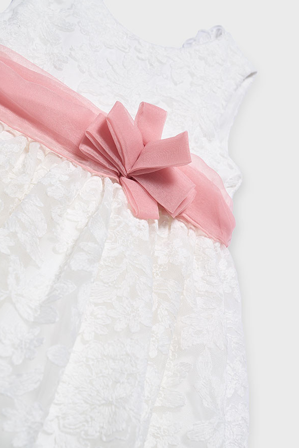 Vestido tule bordado