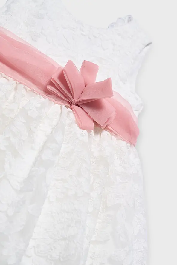 Vestido tule bordado
