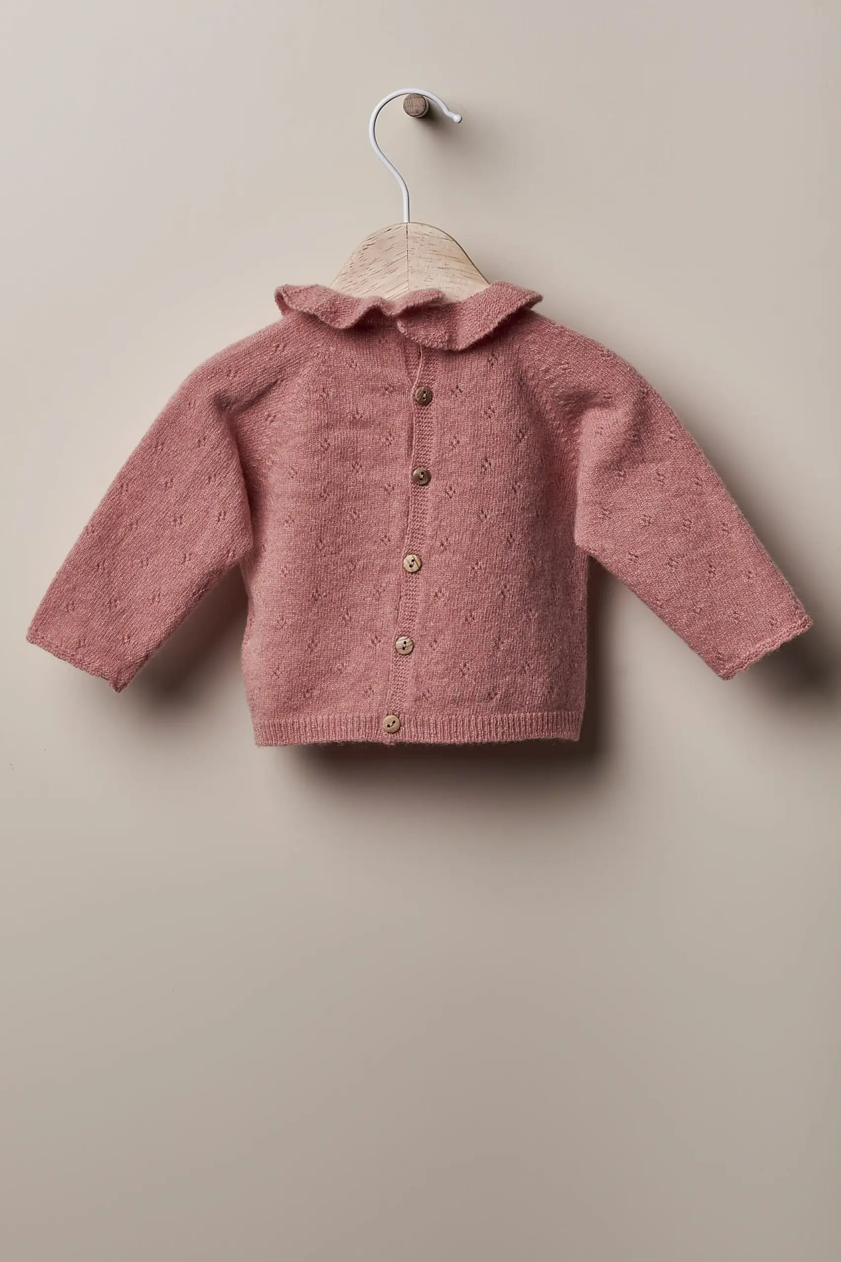 camisola_tricotada_coral_trás.jpg