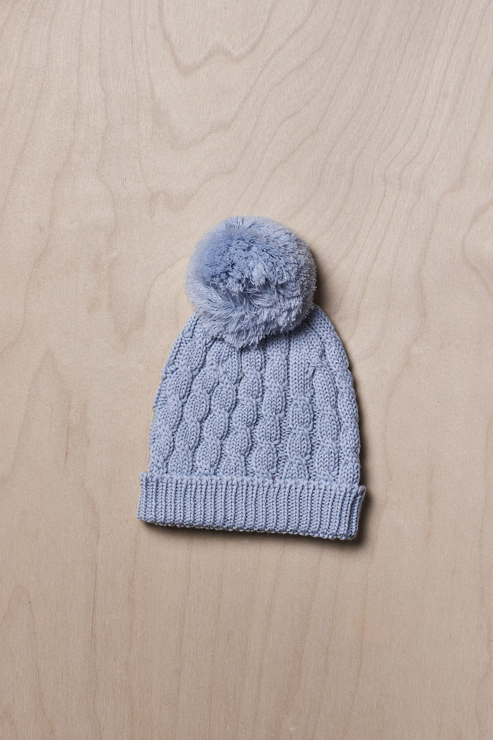 gorro_pompom_azul.jpg