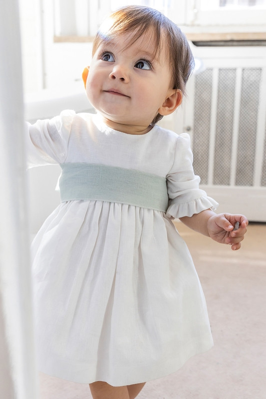 vestido-linho-batizado.jpeg