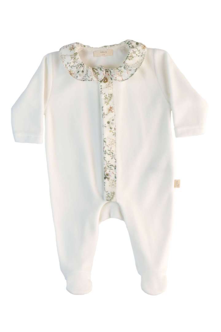 Babygrow com abertura frontal