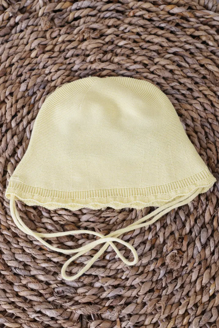 Chapéu de sol tricotado em algodão orgânico | Amarelo Suave